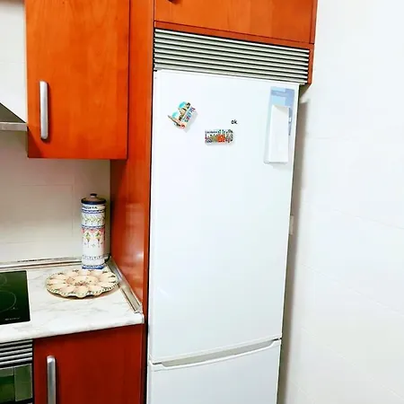 With 3 Bedrooms In With Enclosed Garden And Wifi * سانتا كروز دي بيزانا